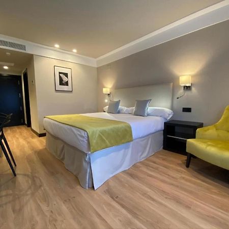 סיודאד ריאל Hotel Parque Real מראה חיצוני תמונה
