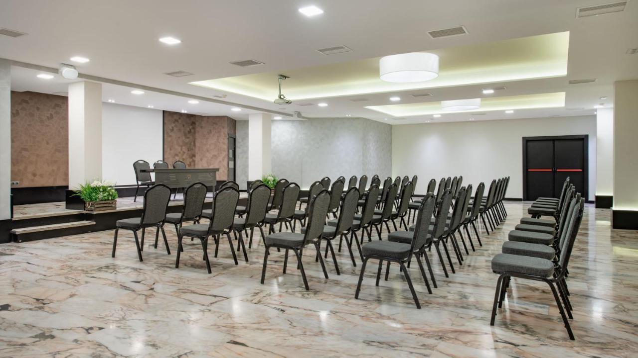 סיודאד ריאל Hotel Parque Real מראה חיצוני תמונה