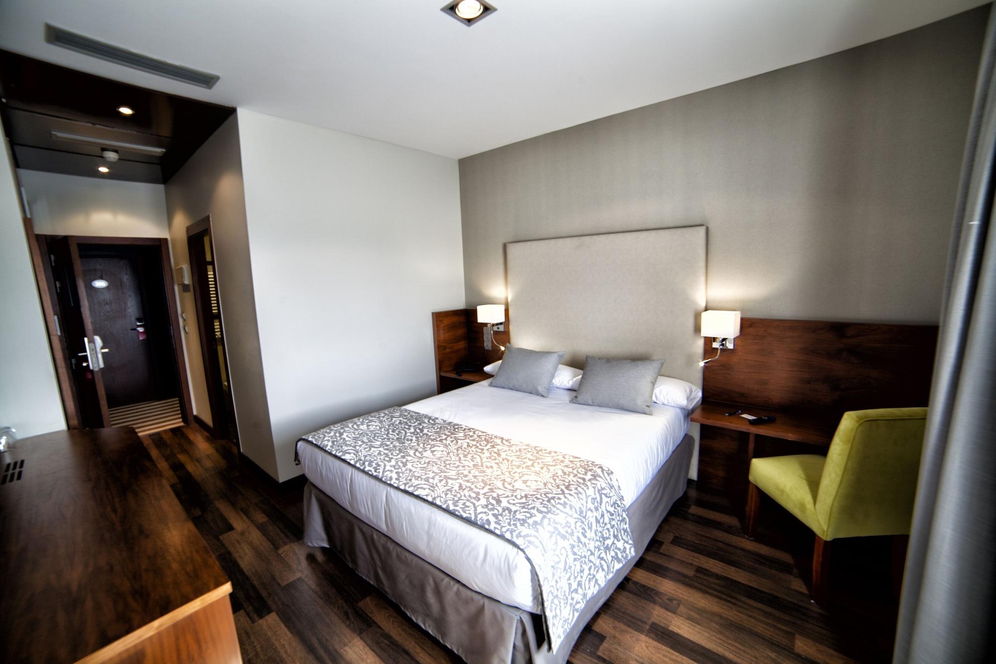סיודאד ריאל Hotel Parque Real מראה חיצוני תמונה